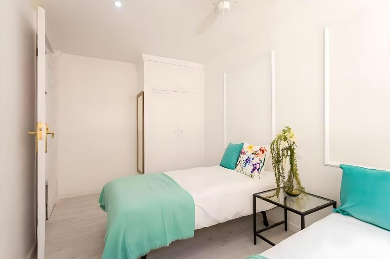 Lux City Loft In Front Of The Port Alicante Zewnętrze zdjęcie